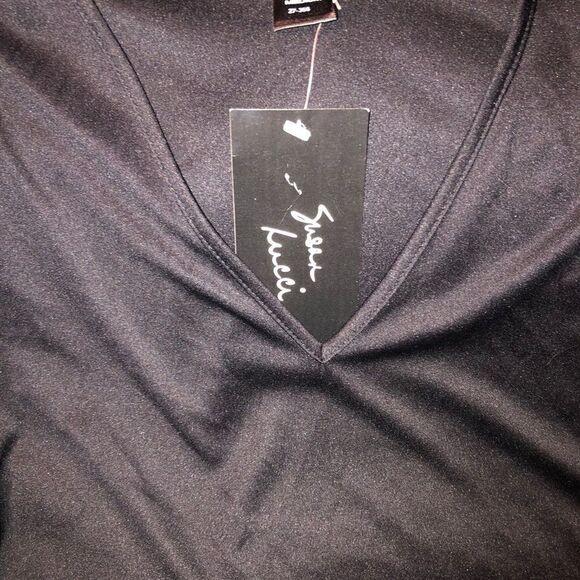 nwt Womens Medium Susan Lucci LS V-Neck Blouse - Picture 2 of 4